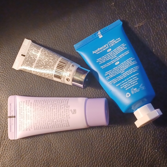 4 PC skincare collection: Glamglow, Glow Recipe, Dr Botanicals, Grace & Stella - Picture 2 of 7